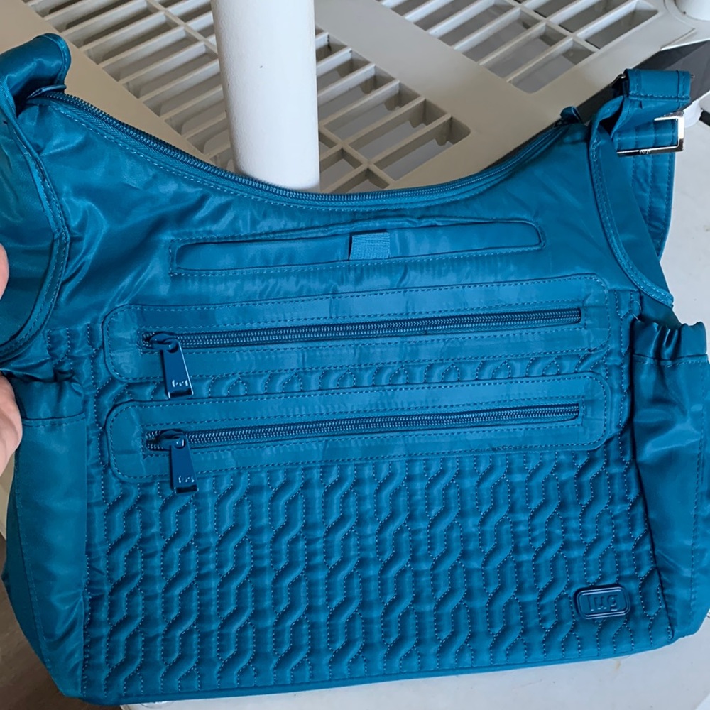 Lug ocean blue camper bag